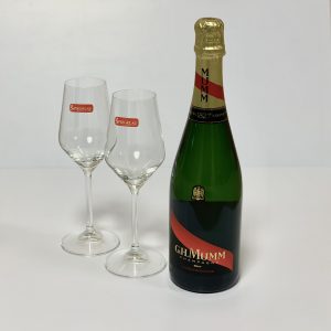 Pack champagne G.H. Mumm con copas de champagne marca Spiegel